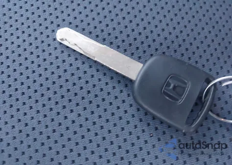 2008 Honda Fit z USA, uszkodzony, nr VIN JHMGD38458S035921